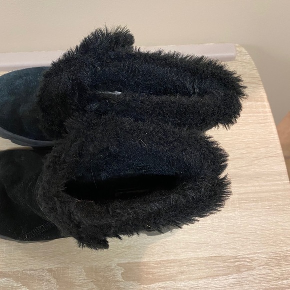 Sketchers Go Walk Boots - Picture 3 of 4